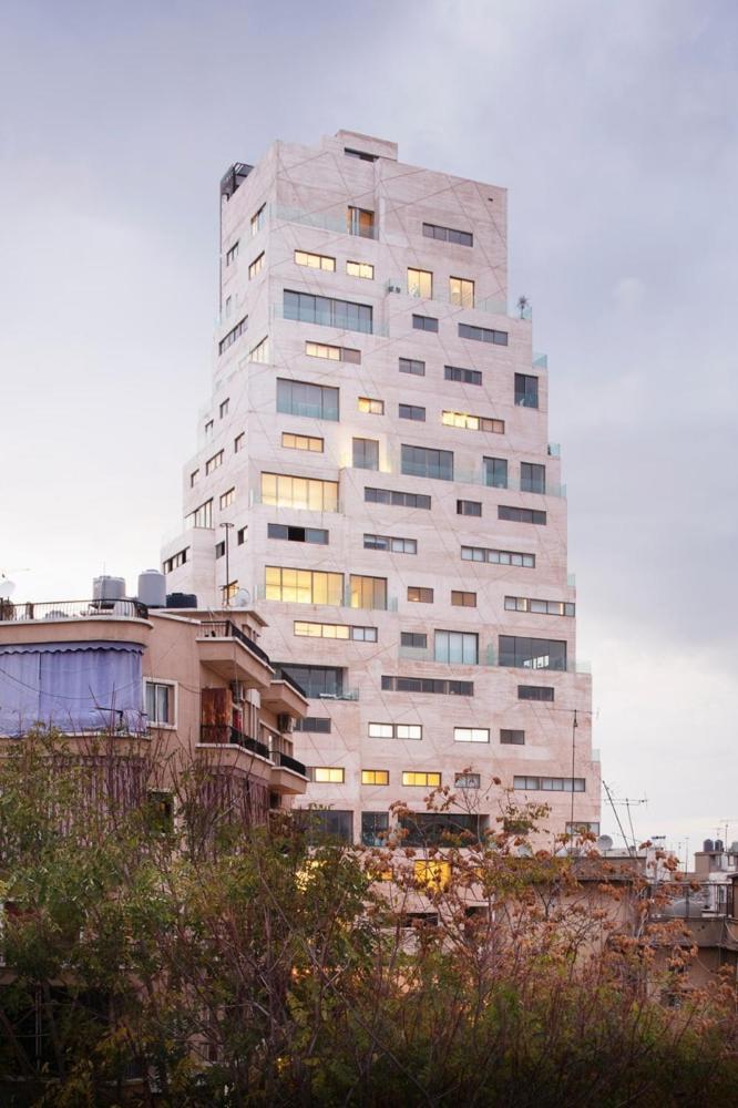 2 Bedroom Aya Tower Mar Mikhael - *