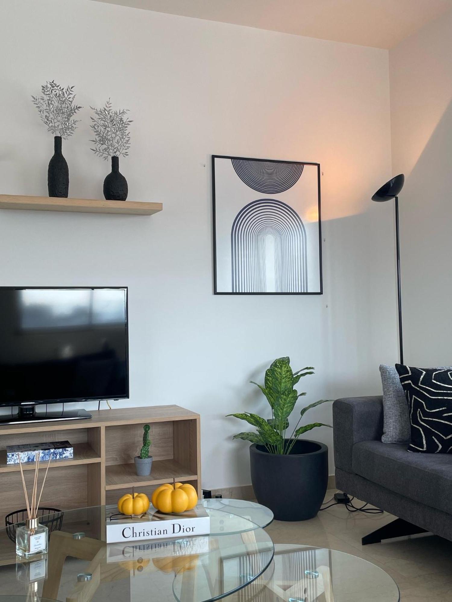 Apartment 2 Bedroom Aya Tower Mar Mikhael - *