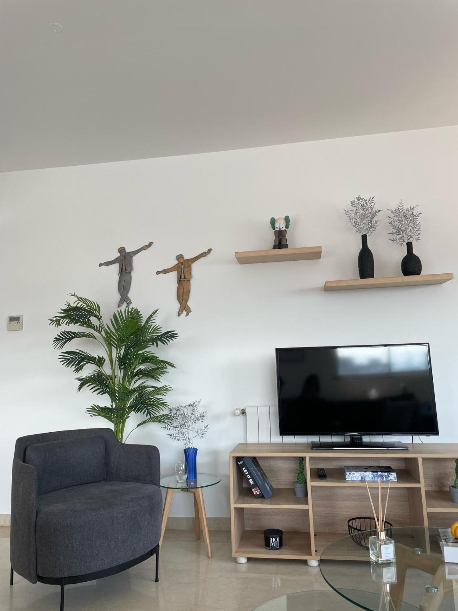 Apartment 2 Bedroom Aya Tower Mar Mikhael - Beirut
